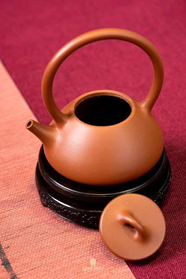 Thạch Biều Quai Xách