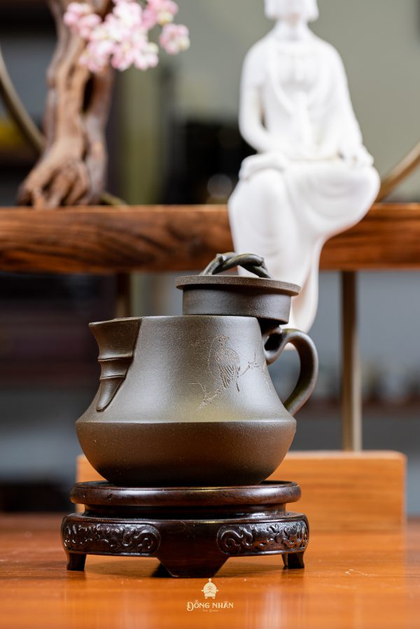 Dáng Ấm Cách Điệu