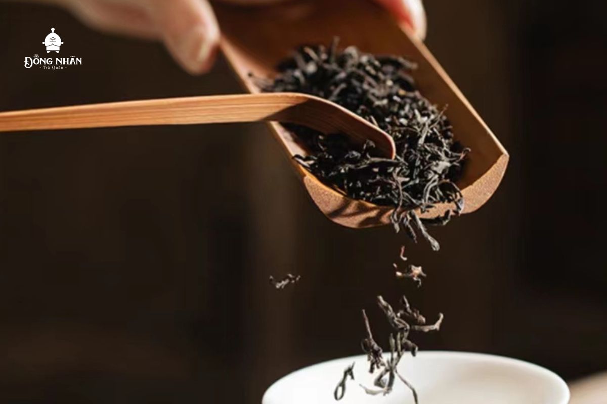 PHƯƠNG PHÁP UỐNG "THANH ẨM" VÀ "ĐIỀU ẨM" TRONG NGHỆ THUẬT THƯỞNG TRÀ TRUNG HOA
