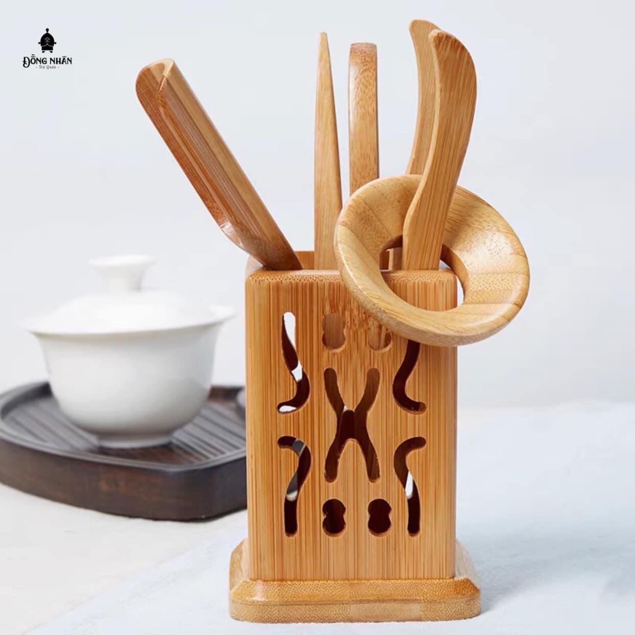 Bộ Dụng Cụ Bằng Tre